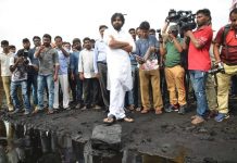 Pawan compares himself with Modi and Trump